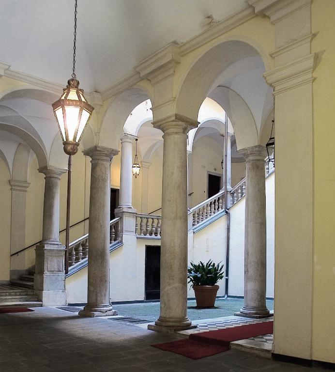 فندق جنوةفي  Bilocale In Prestigioso Palazzo Dei Rolli المظهر الخارجي الصورة